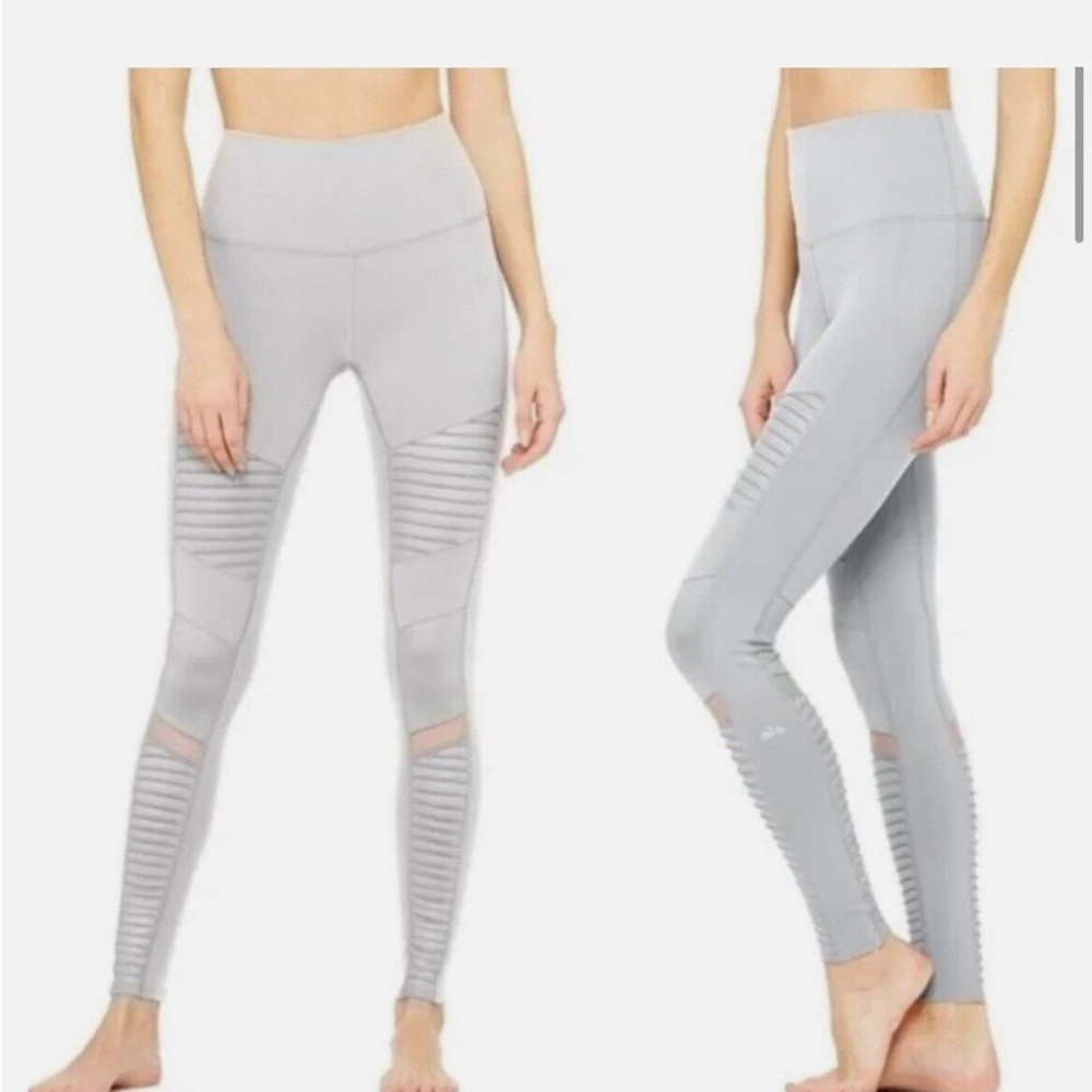 Alo High Waisted Moto Legging NWT - Picture 2 of 5